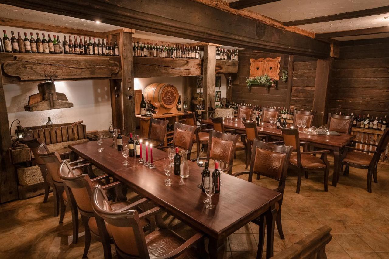 Hotel Moselebauer Bad Sankt Leonhard im Lavanttal Εξωτερικό φωτογραφία